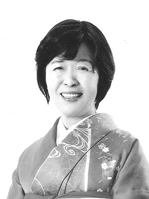 新津華蓮